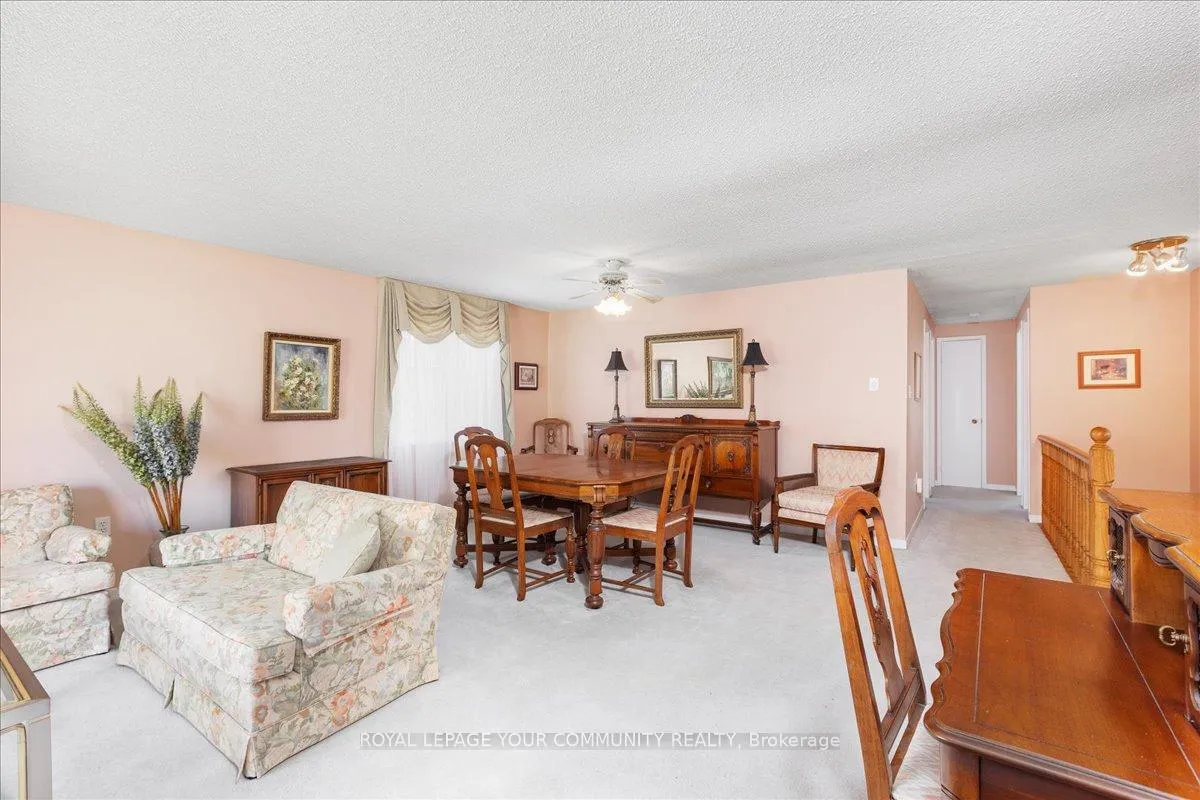 Photo 3 of 4 Wells Crescent, Barrie, Sunnidale — HOMEH
