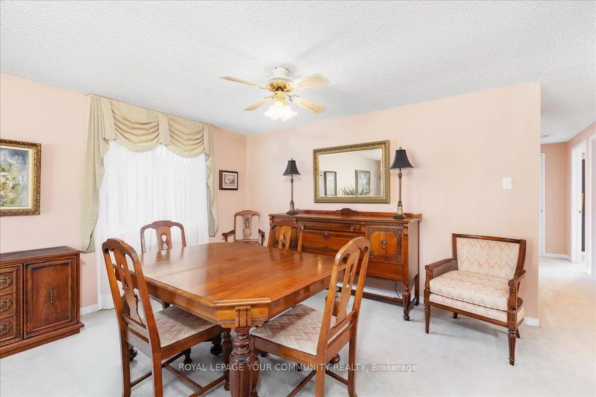 Photo 7 of 4 Wells Crescent, Barrie, Sunnidale — HOMEH