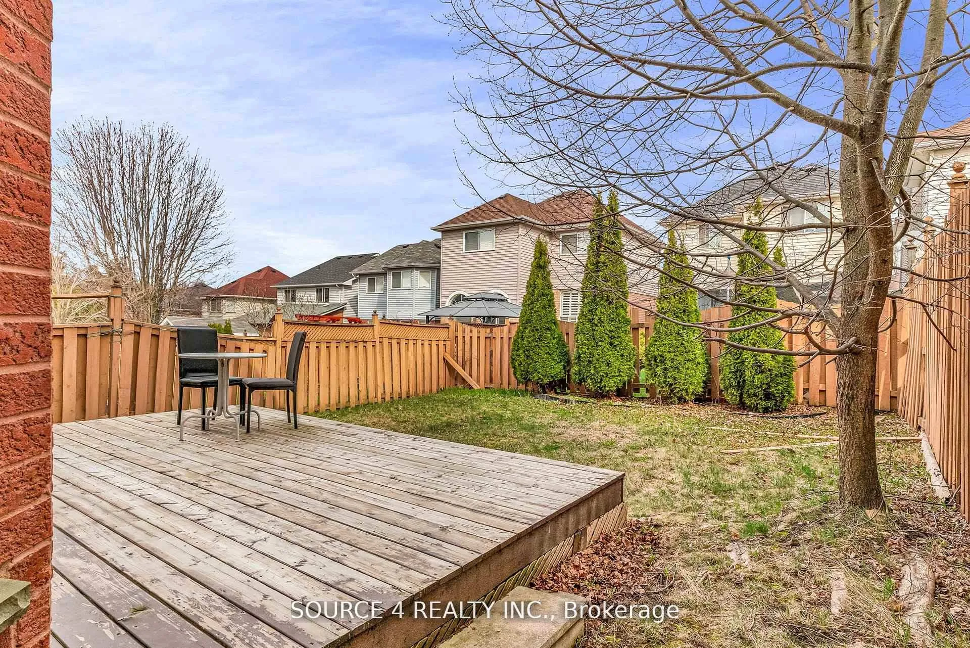 Photo 33 of 1030 Timberland Crescent, Oshawa, Pinecrest — HOMEH