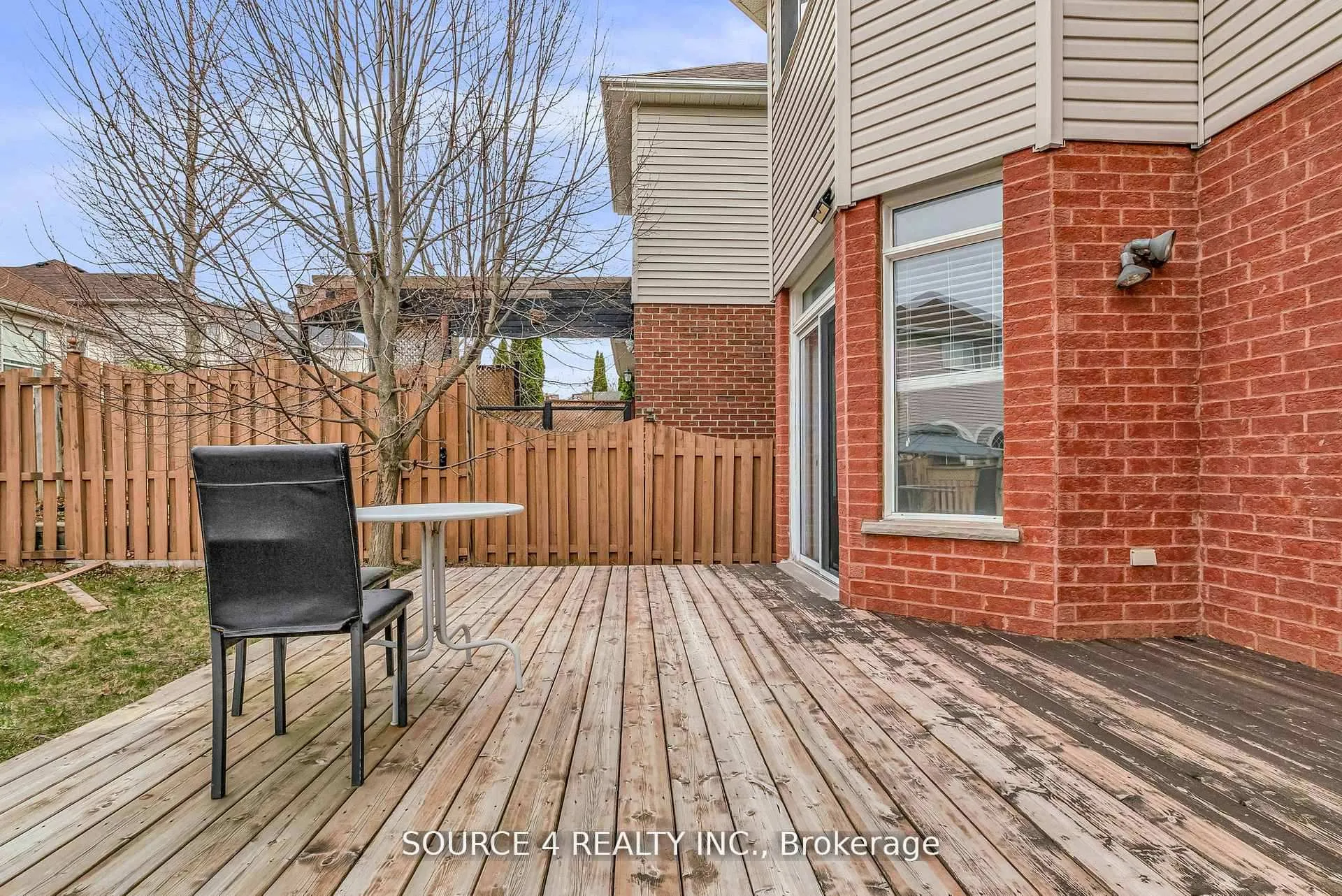 Photo 35 of 1030 Timberland Crescent, Oshawa, Pinecrest — HOMEH