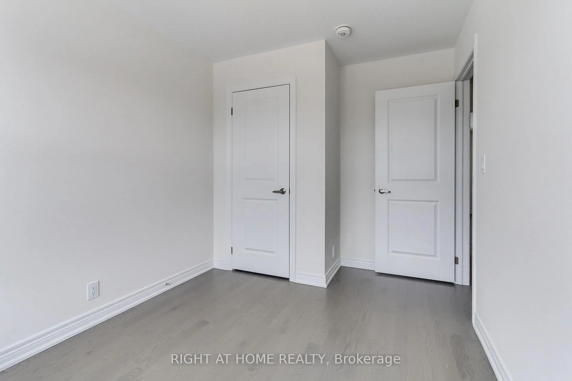 Photo 20 of 1380 Davis Loop, Innisfil, Lefroy — HOMEH