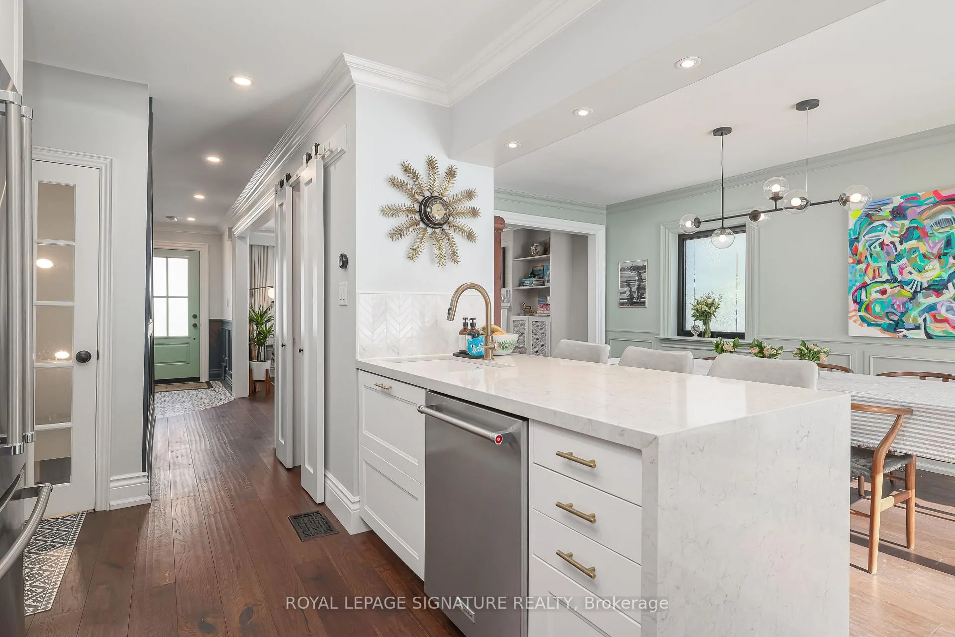 Photo 16 of 67 Glen Davis Crescent, Toronto, East End-Danforth — HOMEH