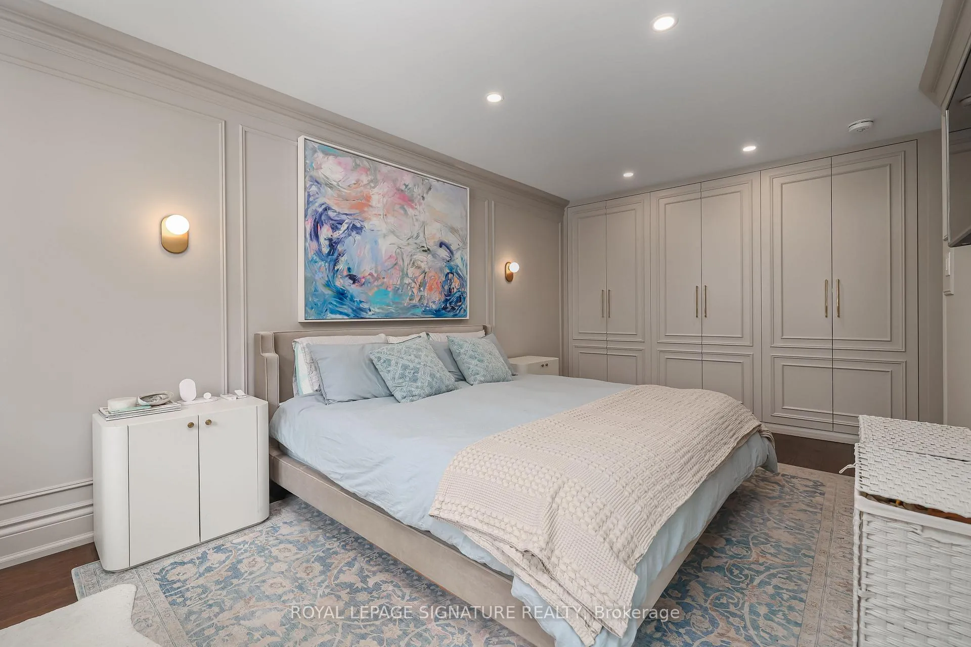 Photo 21 of 67 Glen Davis Crescent, Toronto, East End-Danforth — HOMEH