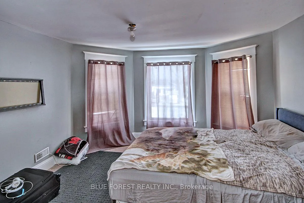 Photo 11 of 5 Church Street, St. Thomas — HOMEH