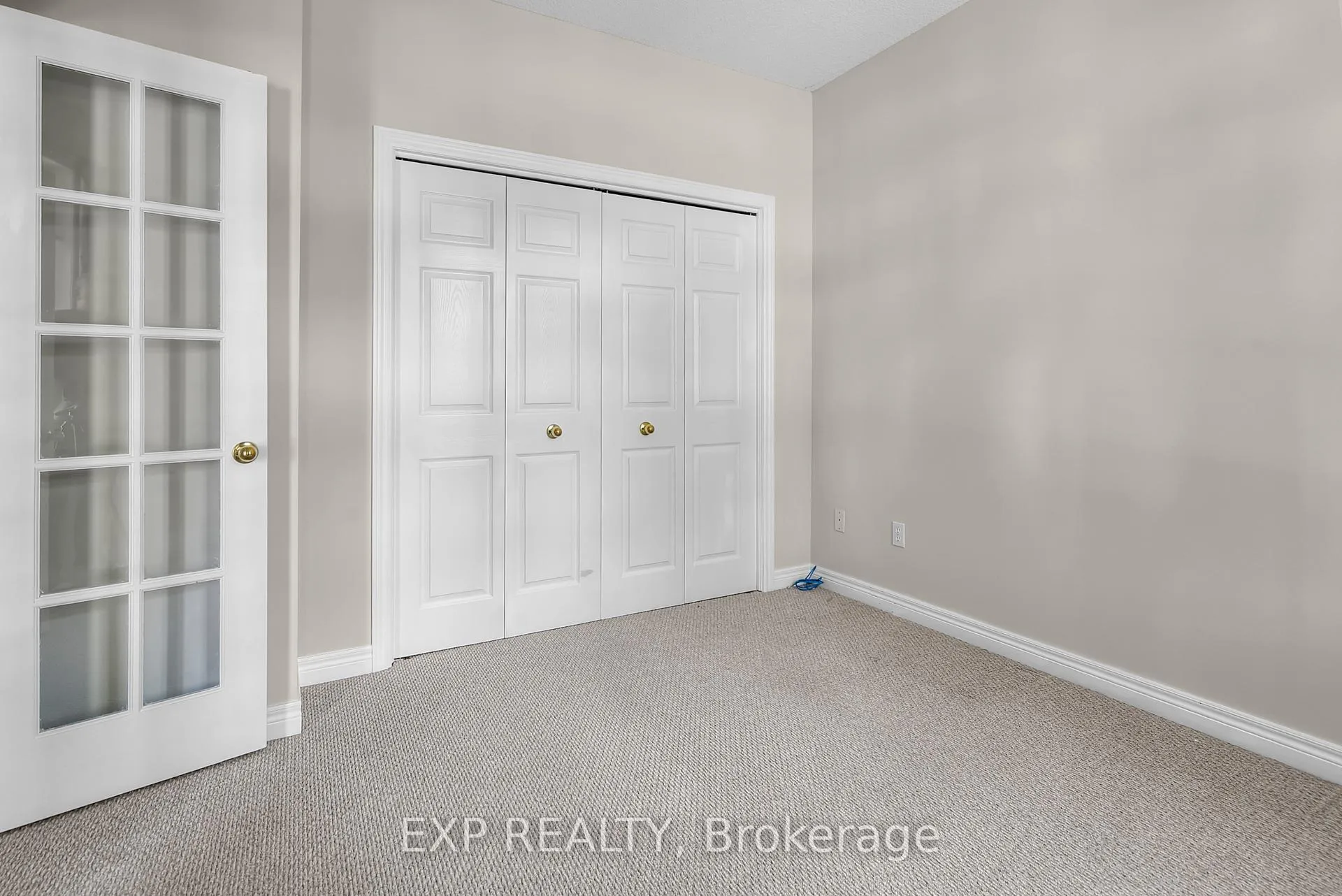Photo 5 of Unit 23, 5595 Drummond Road, Niagara Falls, Hospital — HOMEH
