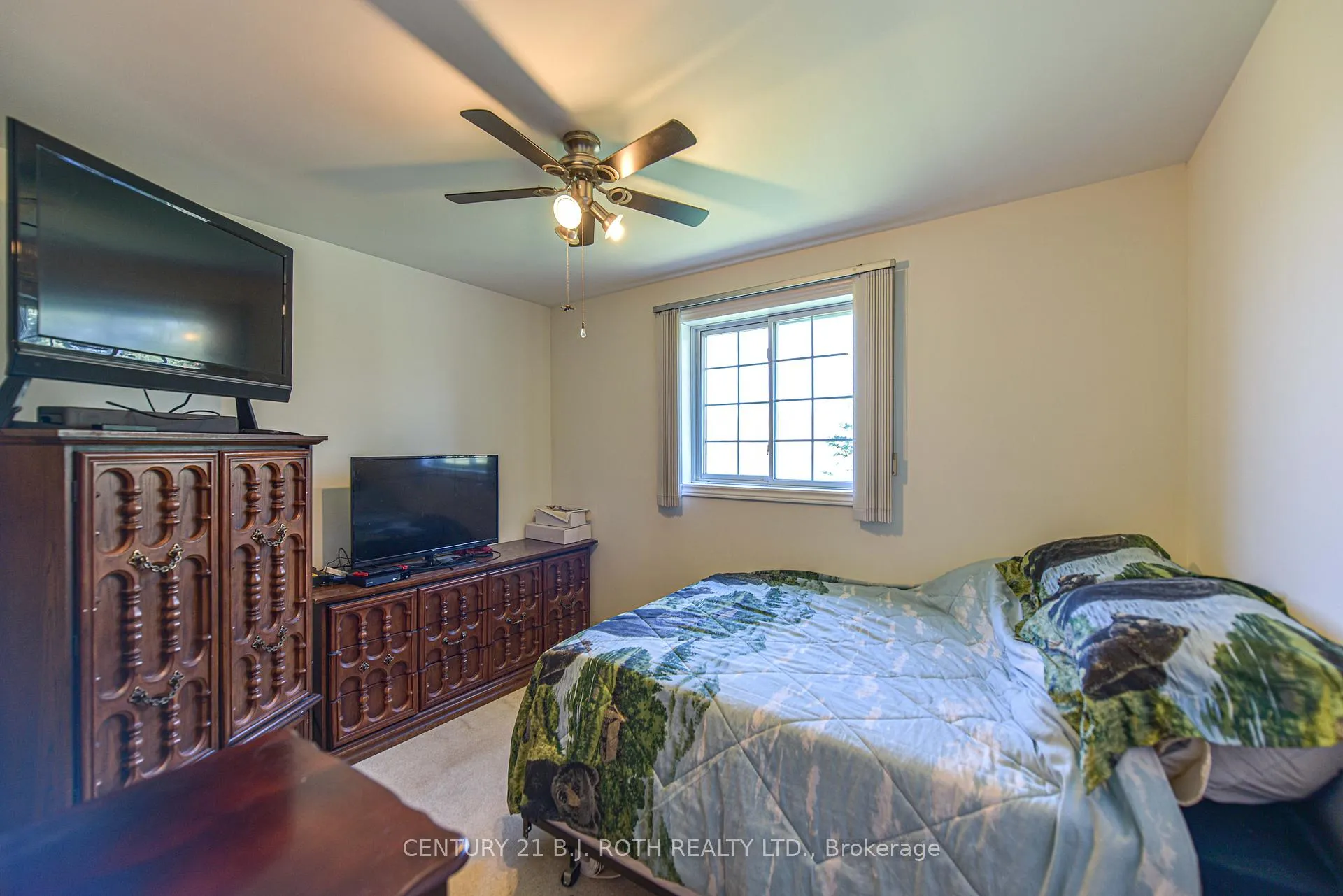 Photo 14 of 123 Wellington Street, Ramara, Atherley — HOMEH