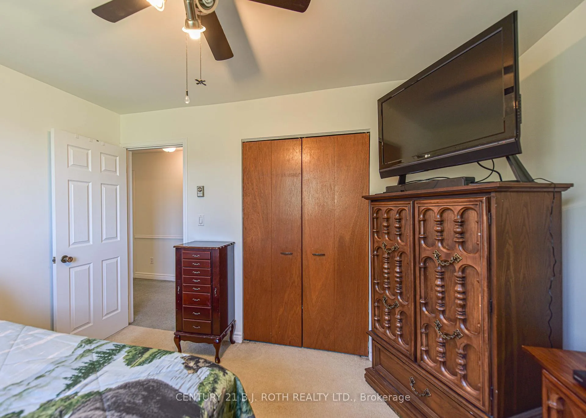 Photo 16 of 123 Wellington Street, Ramara, Atherley — HOMEH
