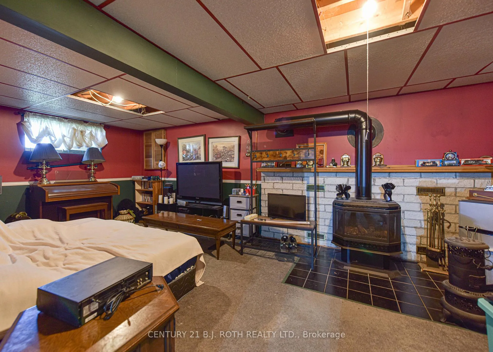 Photo 22 of 123 Wellington Street, Ramara, Atherley — HOMEH