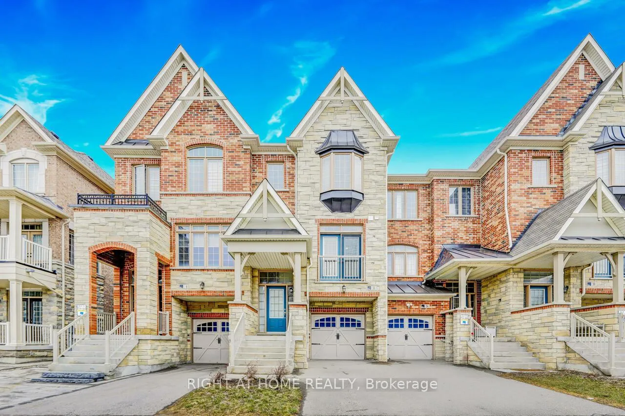 Photo 1 of 30 Farooq Boulevard, Vaughan, Vellore Village — HOMEH