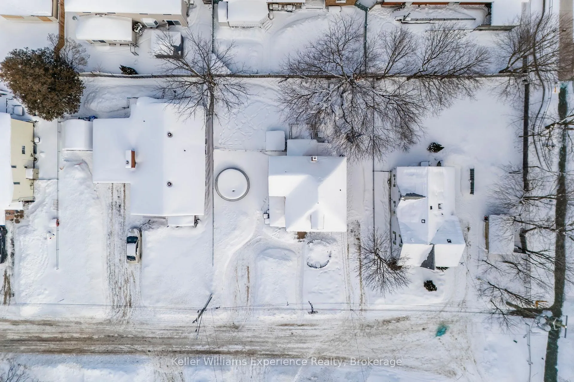Photo 15 of 543 Nelson Street, Midland — HOMEH
