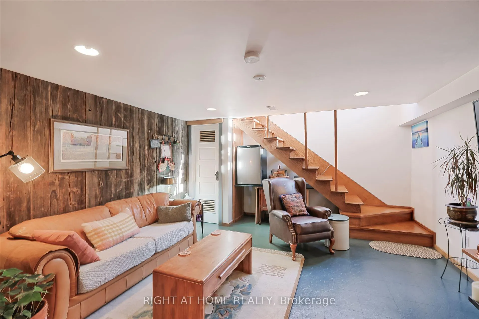 Photo 29 of 61 Woburn Avenue, Toronto, Lawrence Park North — HOMEH