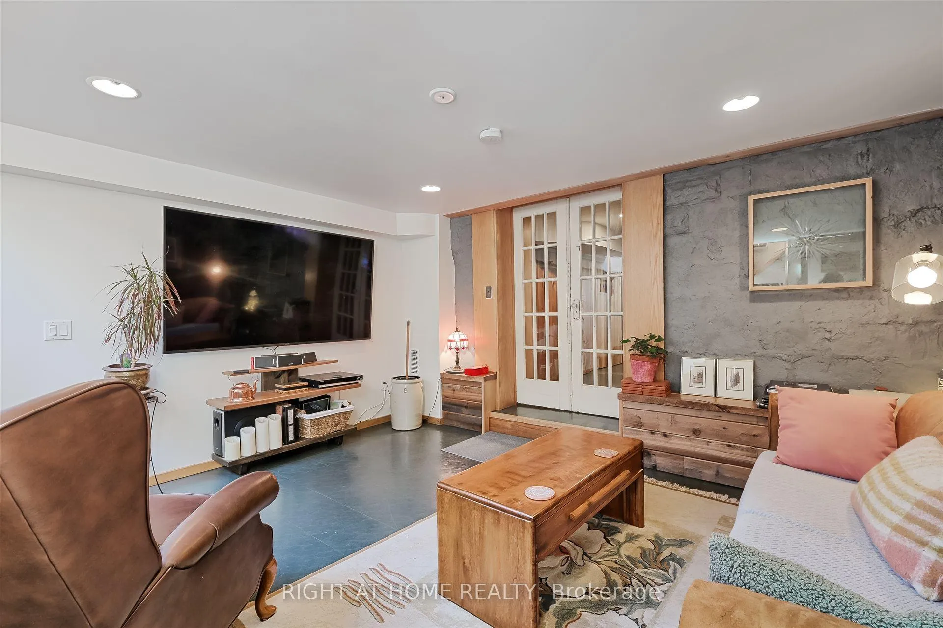 Photo 31 of 61 Woburn Avenue, Toronto, Lawrence Park North — HOMEH