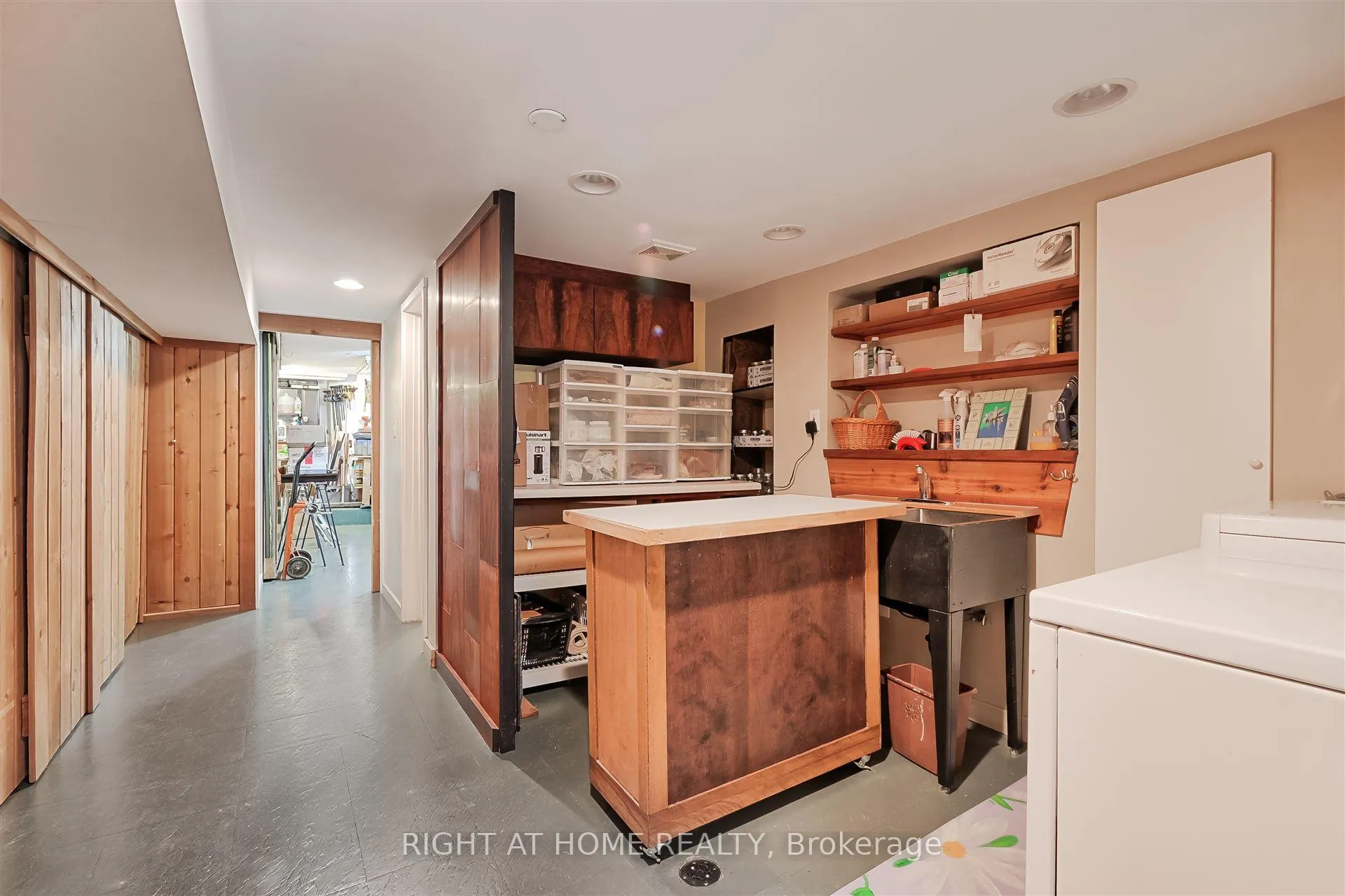 Photo 34 of 61 Woburn Avenue, Toronto, Lawrence Park North — HOMEH