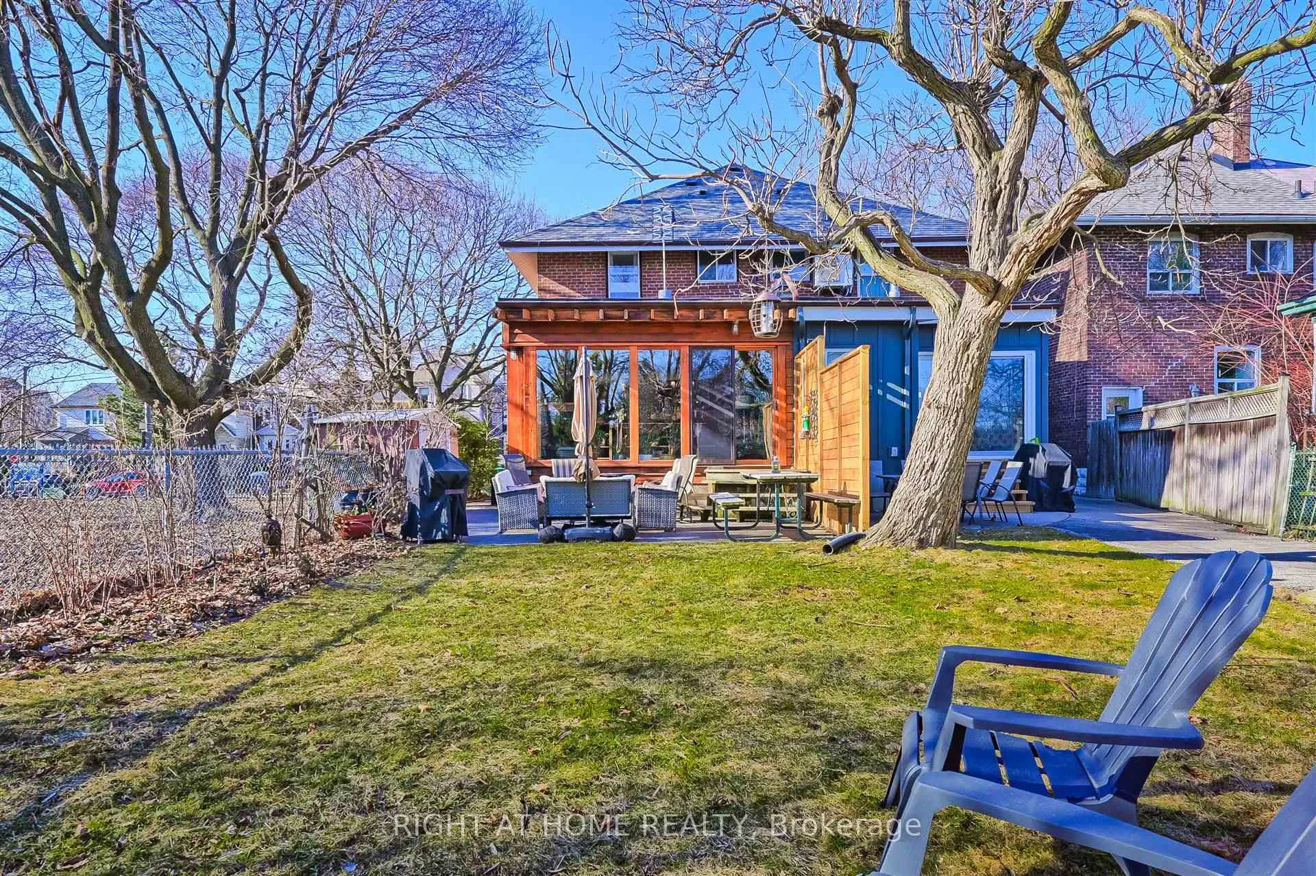 Photo 38 of 61 Woburn Avenue, Toronto, Lawrence Park North — HOMEH