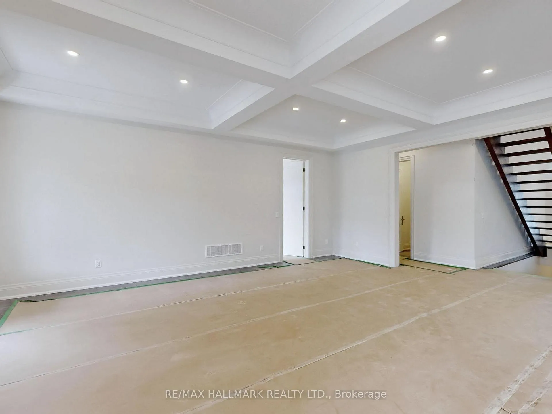 Photo 9 of 13 Calla Trail, Aurora, Aurora Estates — HOMEH