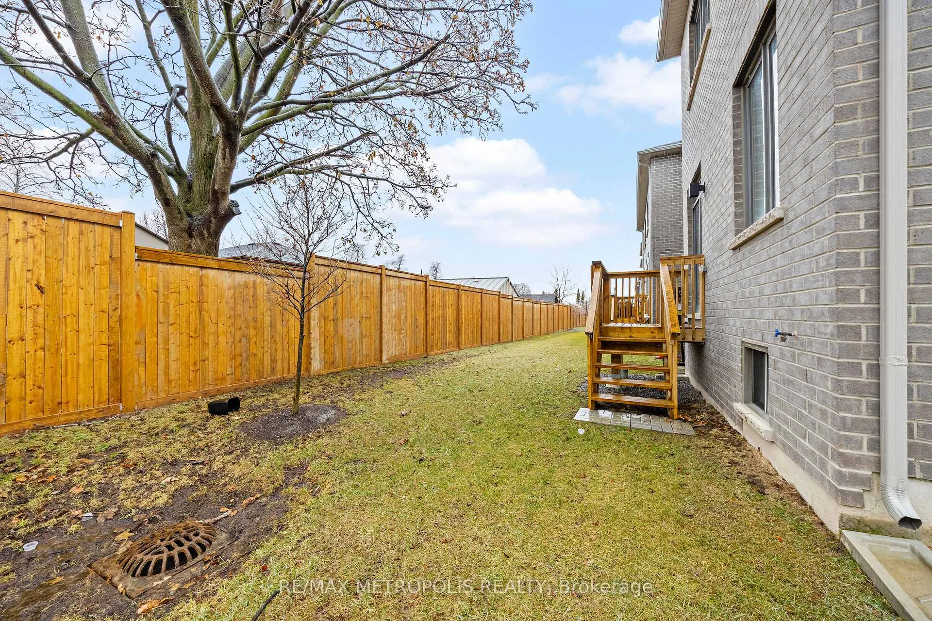 Photo 16 of 316 Okanagan Path, Oshawa, Donevan — HOMEH