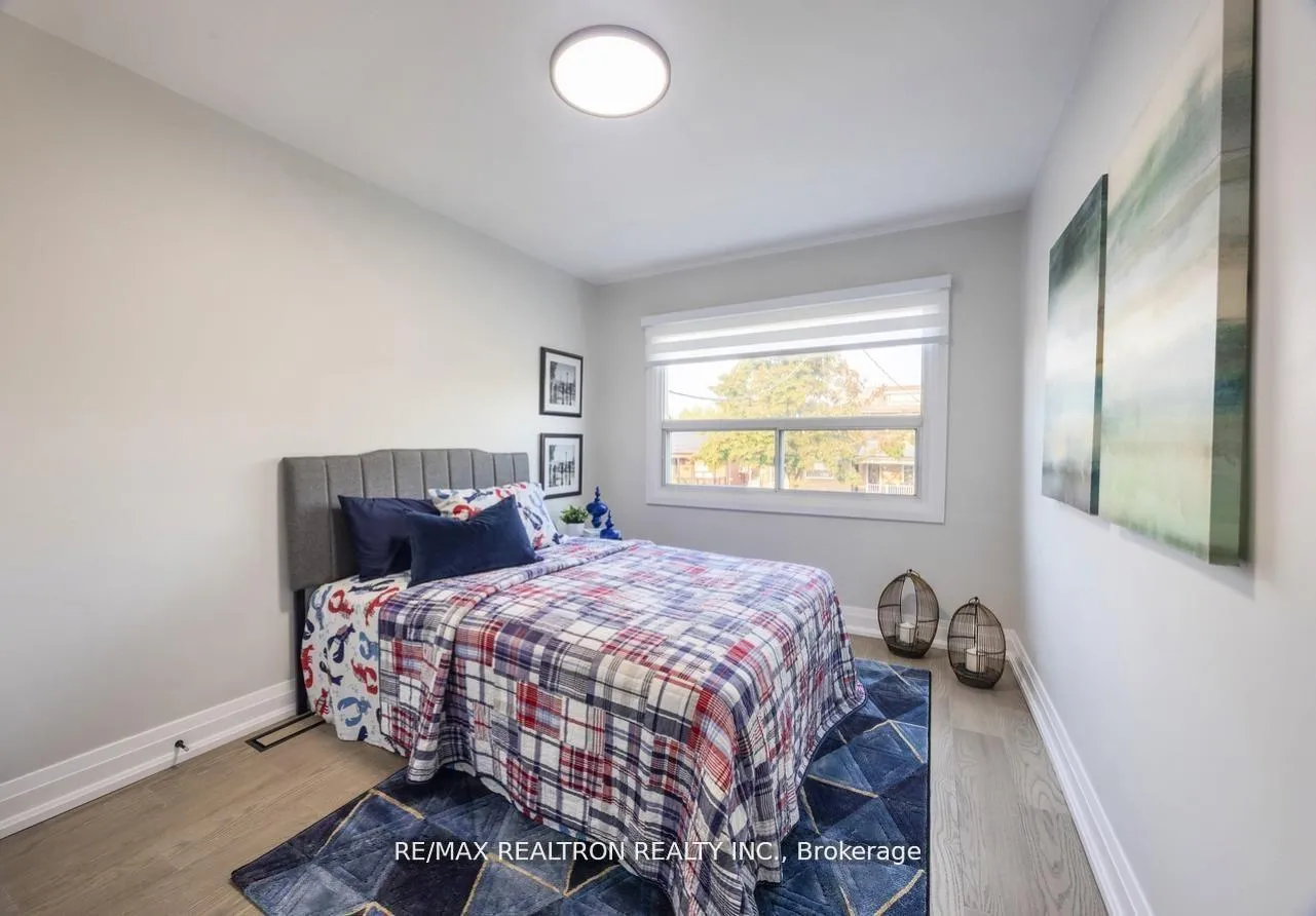 Photo 20 of 376 Northcliffe Boulevard, Toronto, Oakwood Village — HOMEH