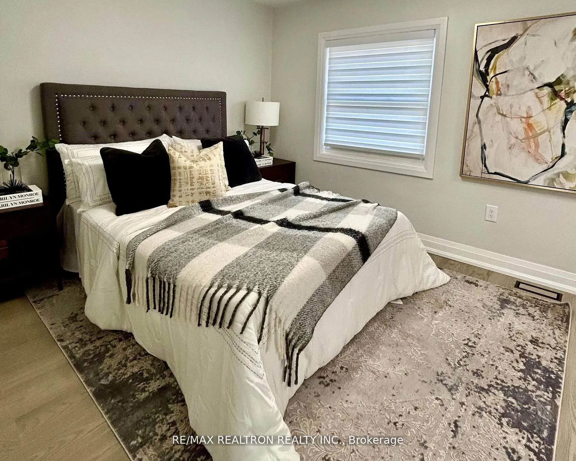 Photo 25 of 376 Northcliffe Boulevard, Toronto, Oakwood Village — HOMEH