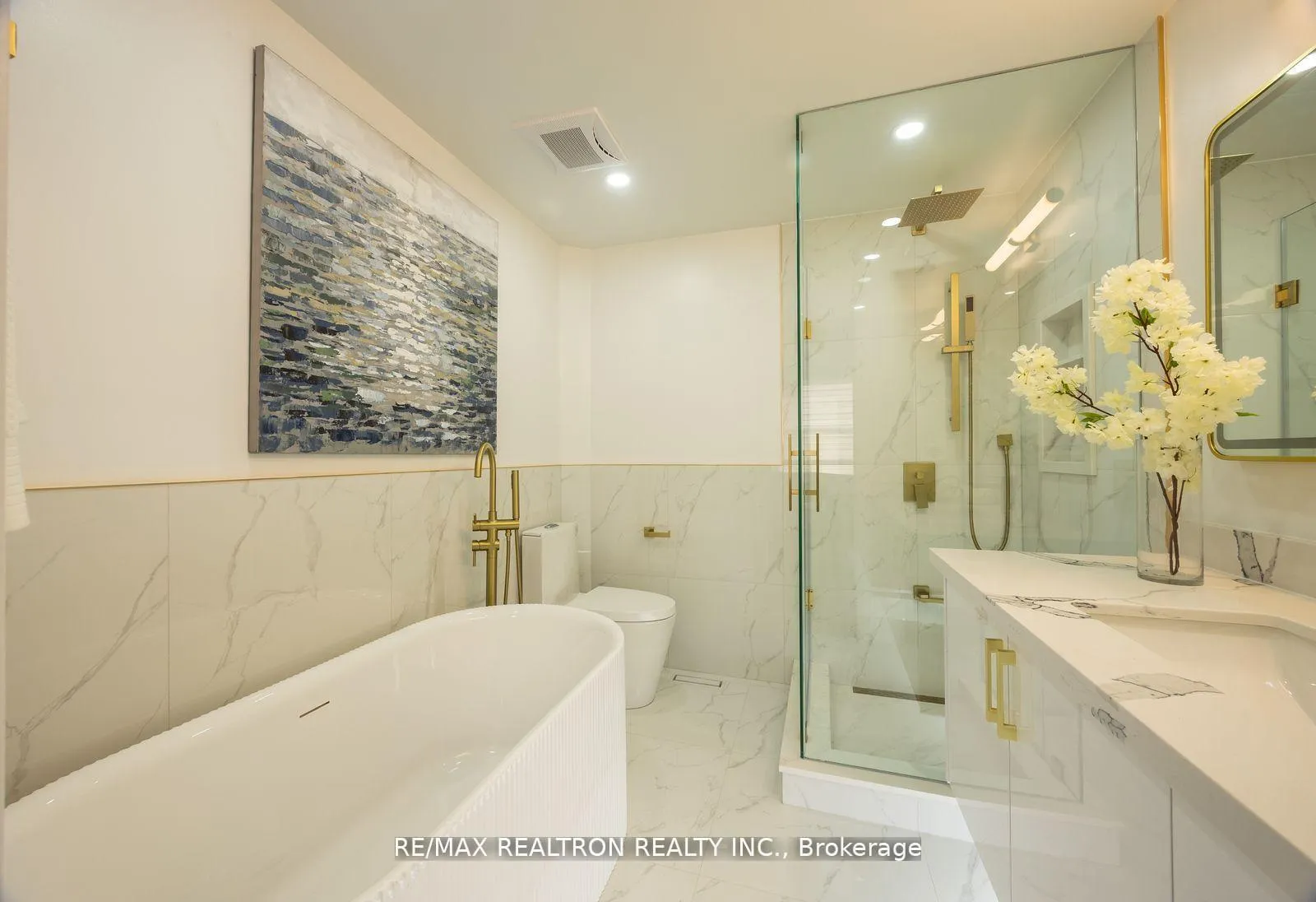 Photo 28 of 376 Northcliffe Boulevard, Toronto, Oakwood Village — HOMEH