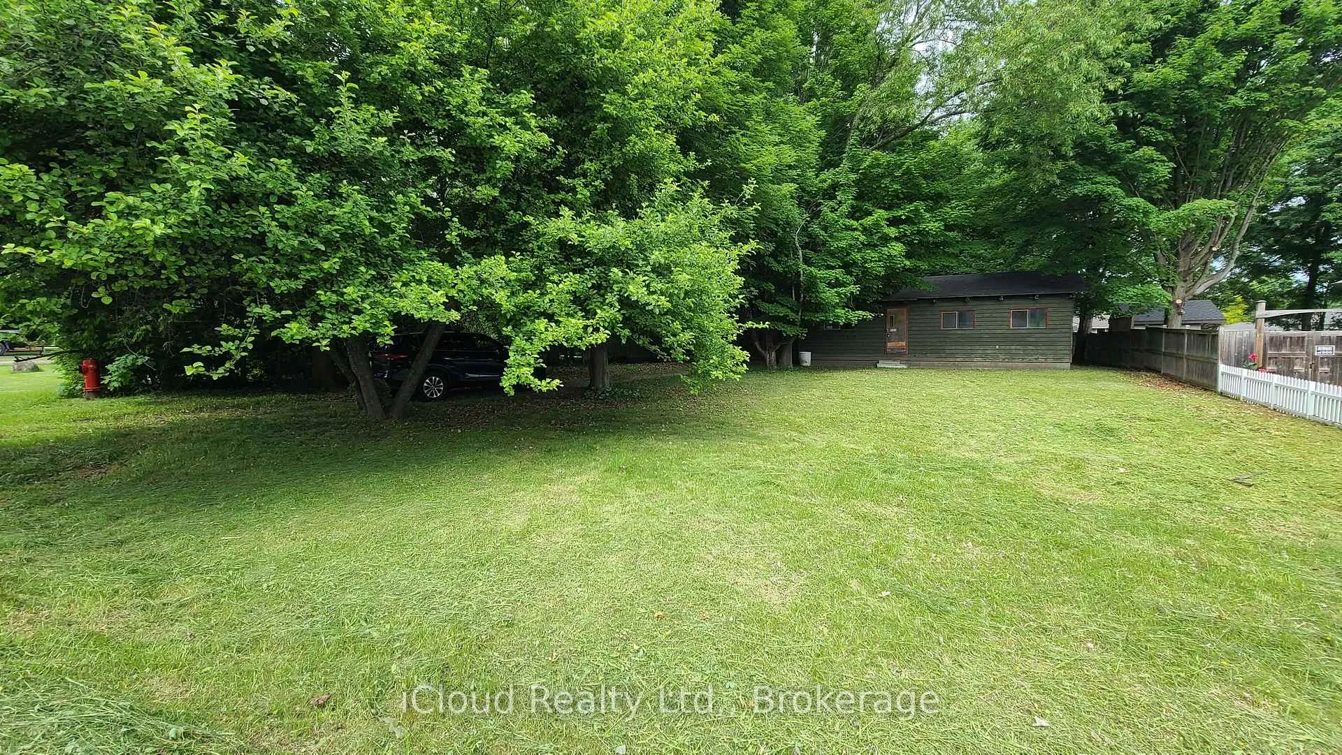 Photo 1 of 1997 St. Paul Road, Innisfil, Alcona — HOMEH