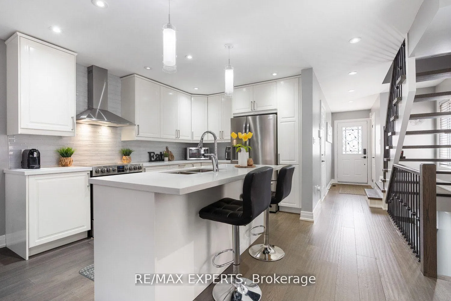 Photo 4 of 75 Grapevine Road, Caledon, Bolton West — HOMEH