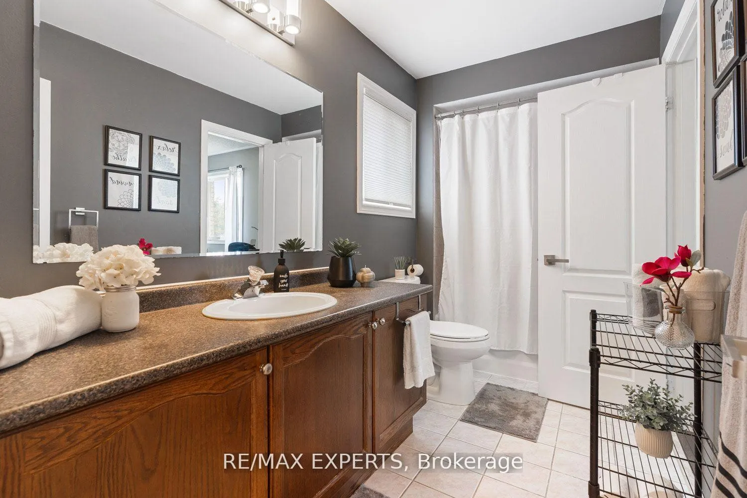 Photo 14 of 75 Grapevine Road, Caledon, Bolton West — HOMEH