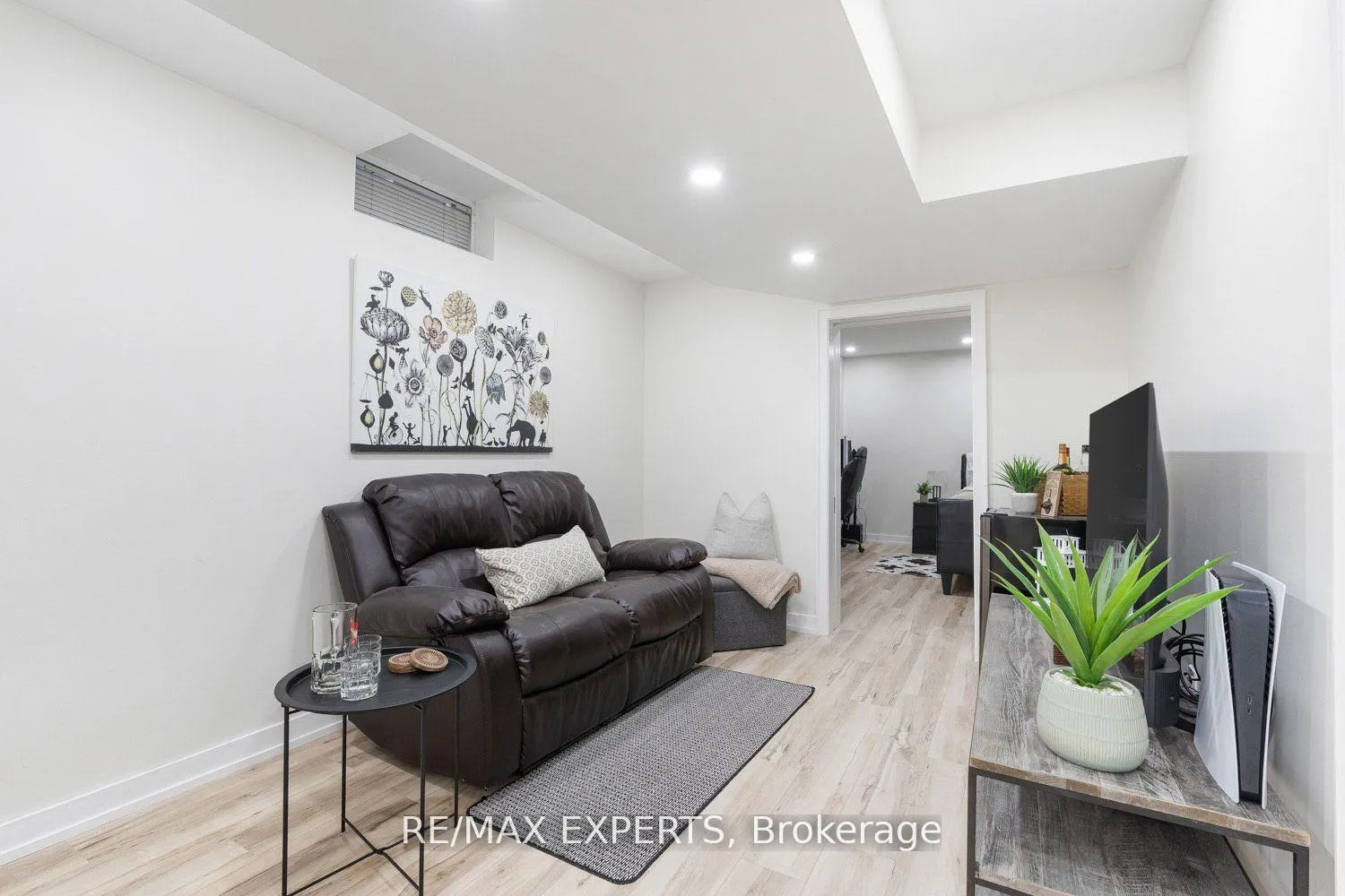 Photo 19 of 75 Grapevine Road, Caledon, Bolton West — HOMEH
