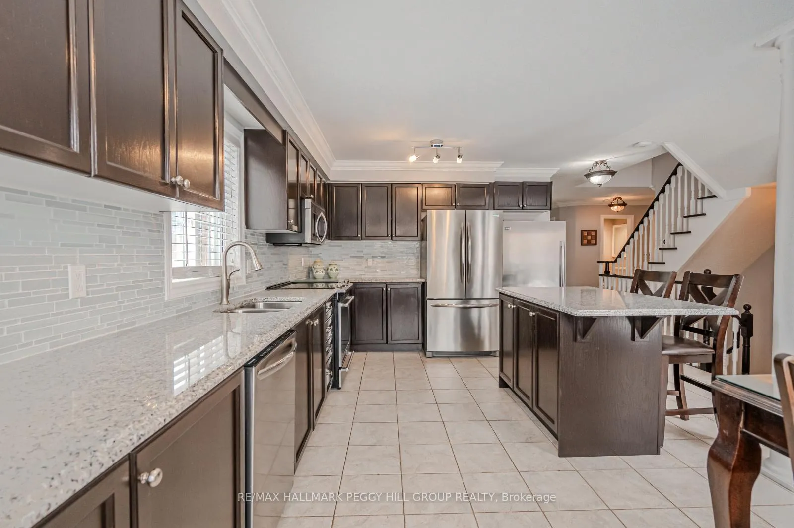 Photo 4 of 89 Knupp Road, Barrie, Edgehill Drive — HOMEH