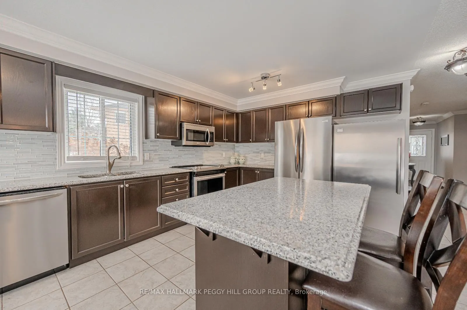 Photo 6 of 89 Knupp Road, Barrie, Edgehill Drive — HOMEH