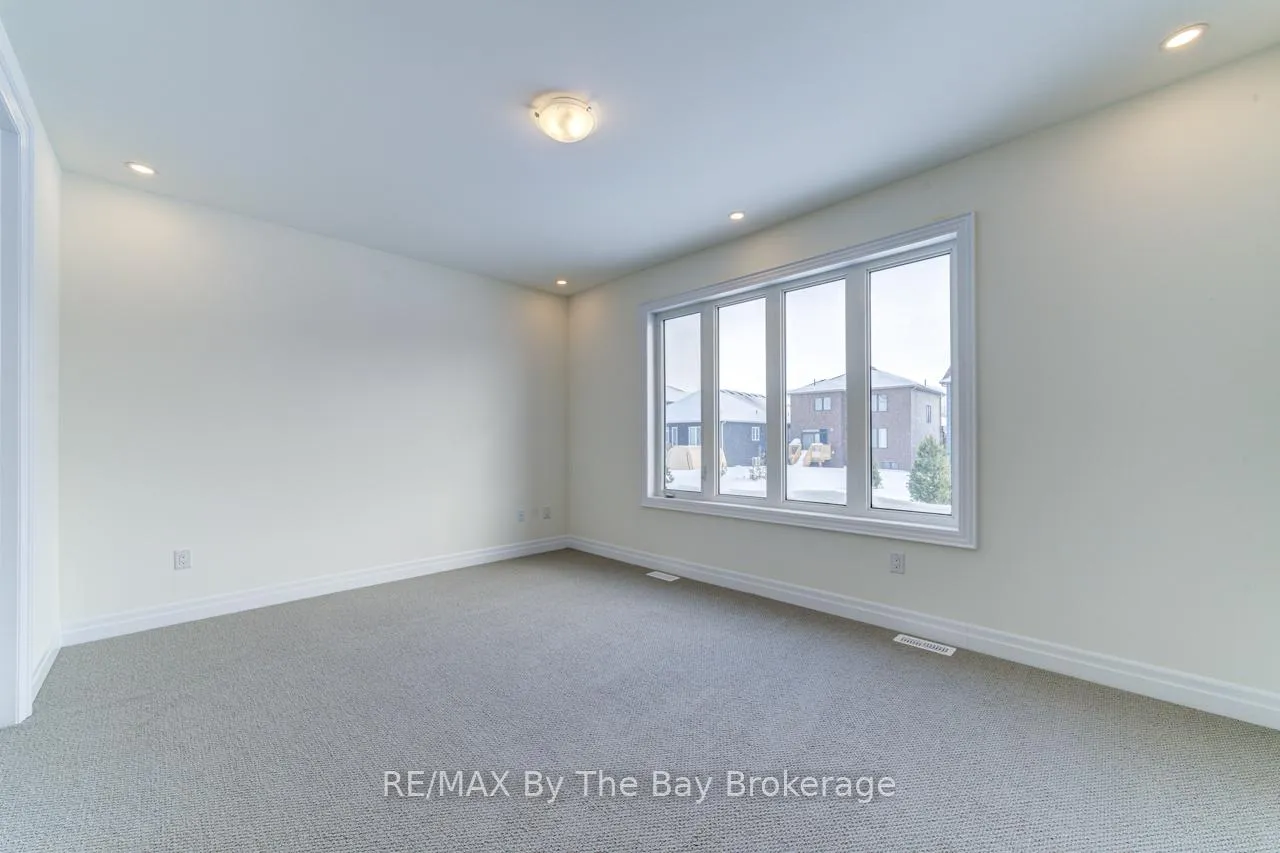 Photo 19 of 190 Mapleside Drive, Wasaga Beach — HOMEH