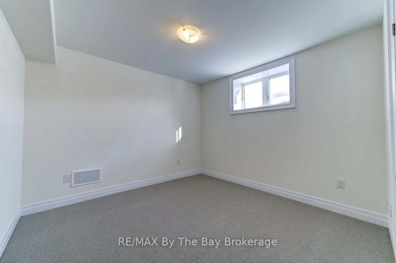 Photo 26 of 190 Mapleside Drive, Wasaga Beach — HOMEH