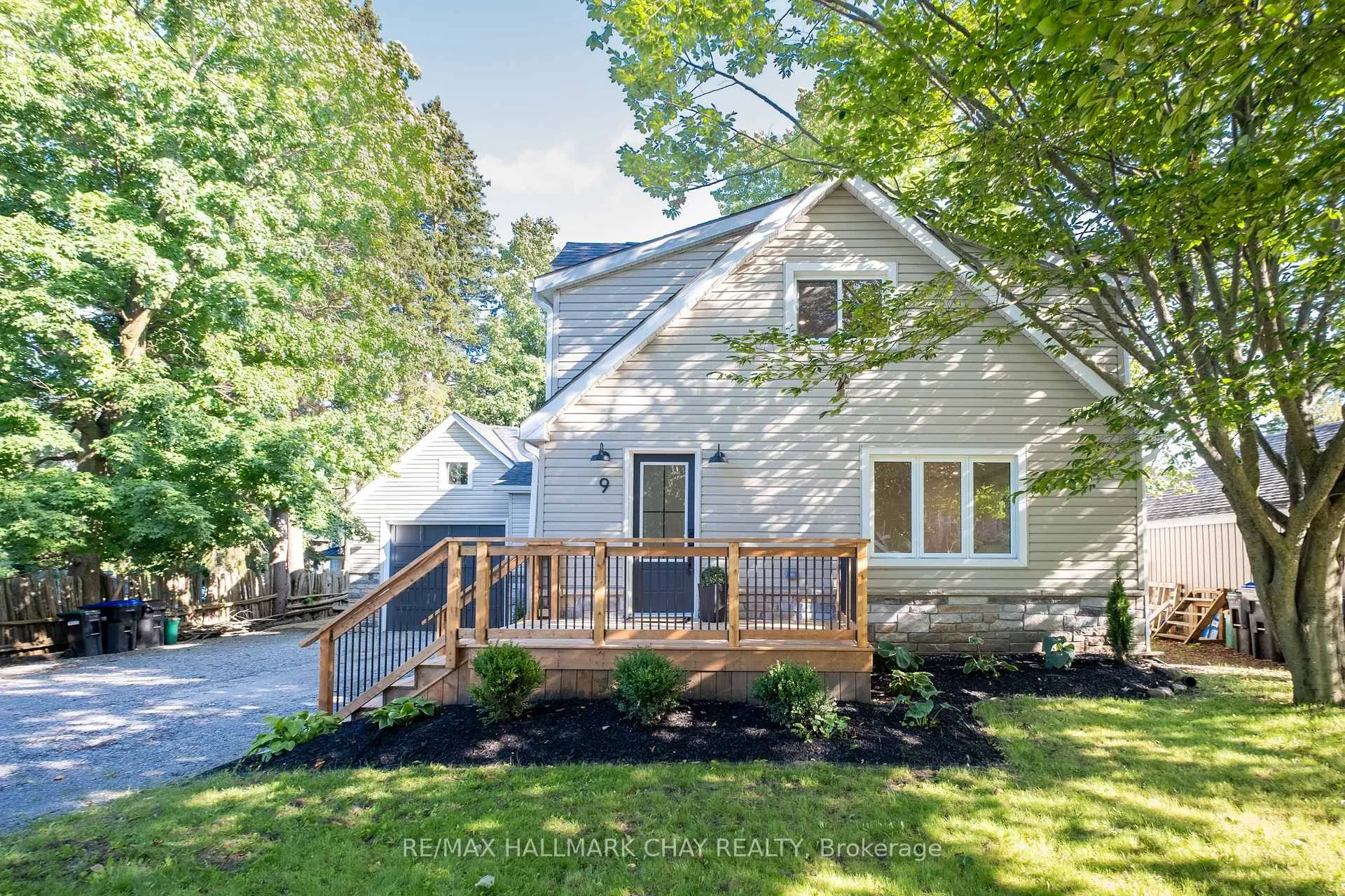 Photo 4 of 9 Mill Street W, Springwater, Hillsdale — HOMEH
