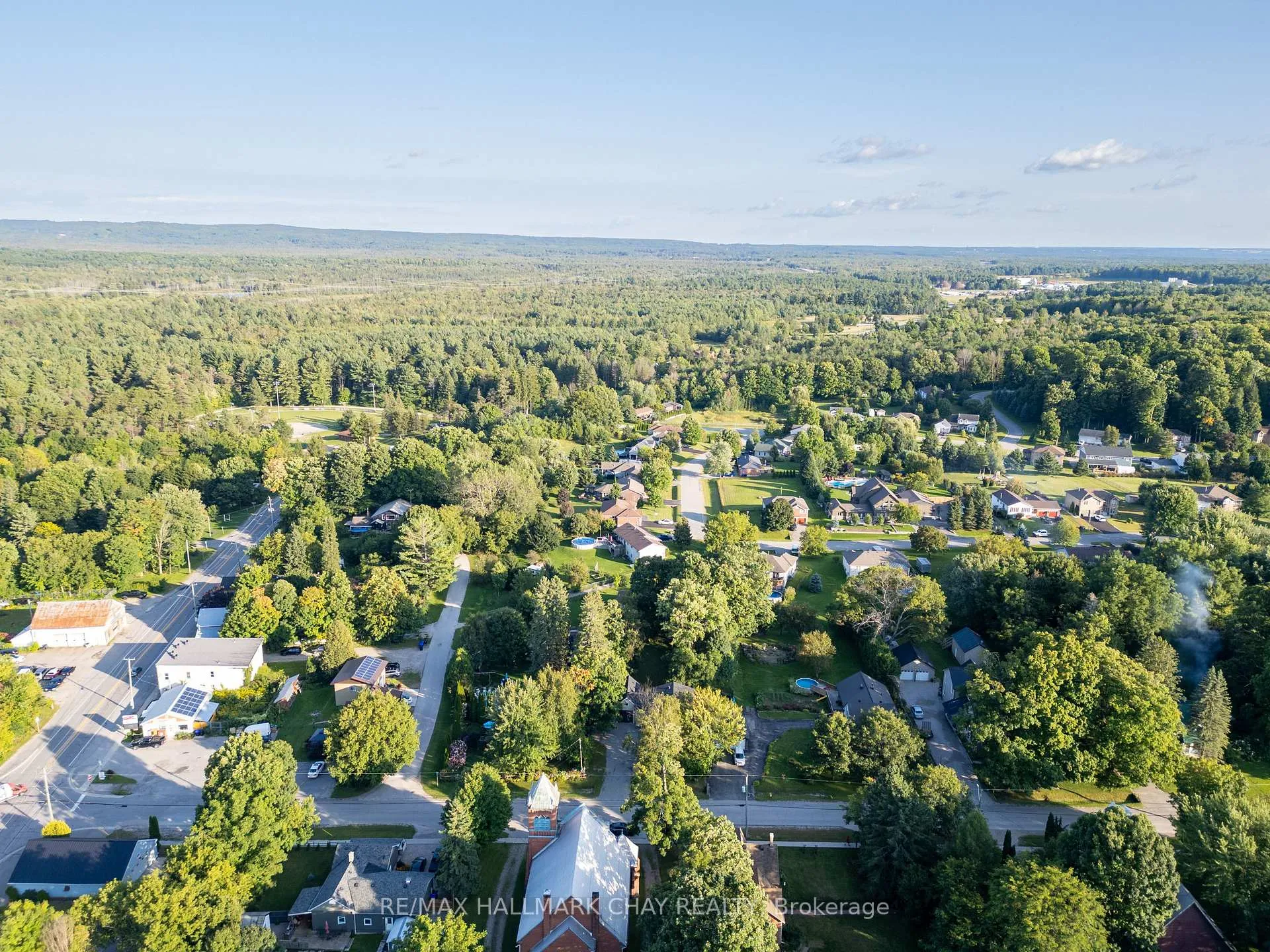 Photo 42 of 9 Mill Street W, Springwater, Hillsdale — HOMEH