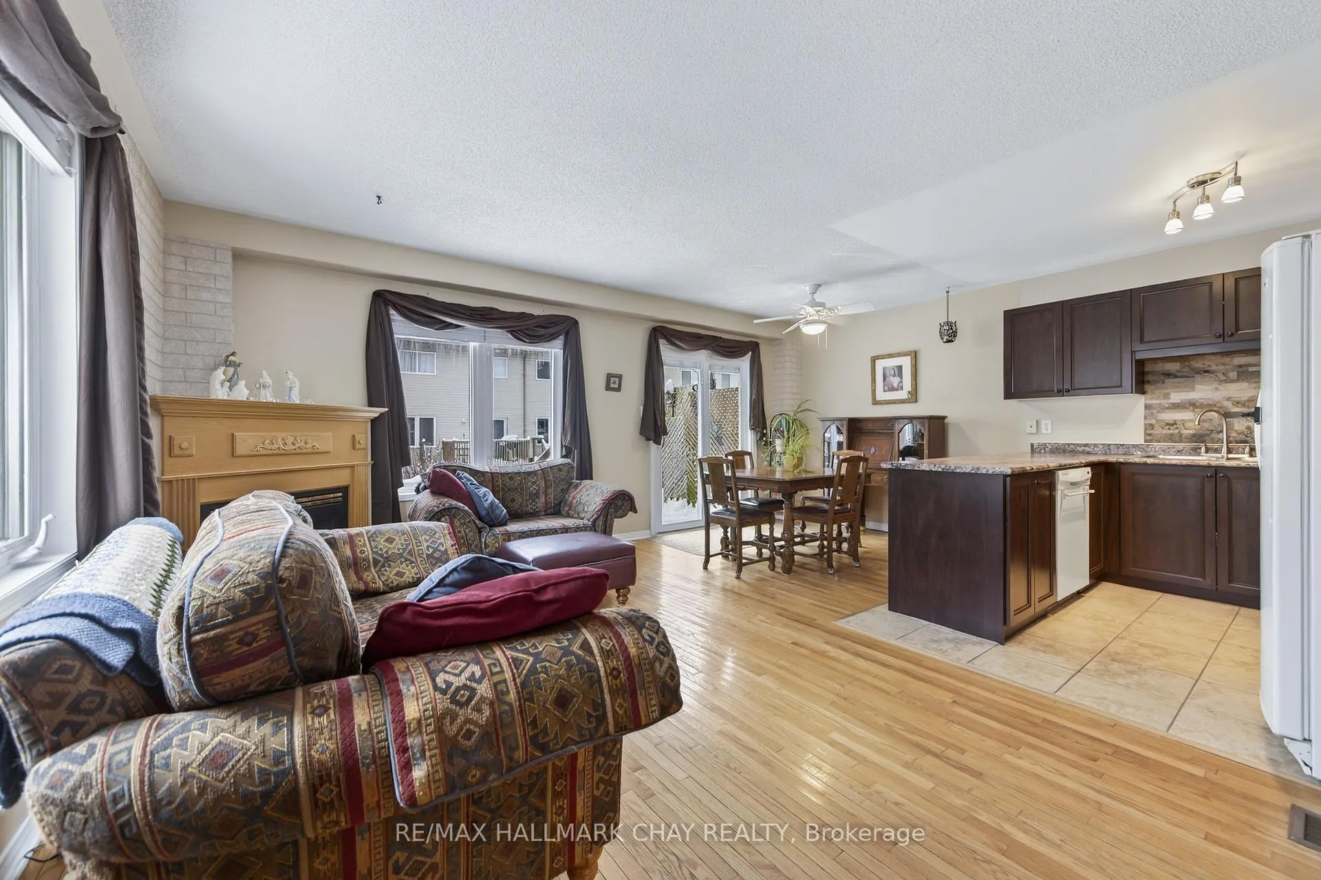 Photo 6 of 12 Parkside Crescent, Essa, Angus — HOMEH