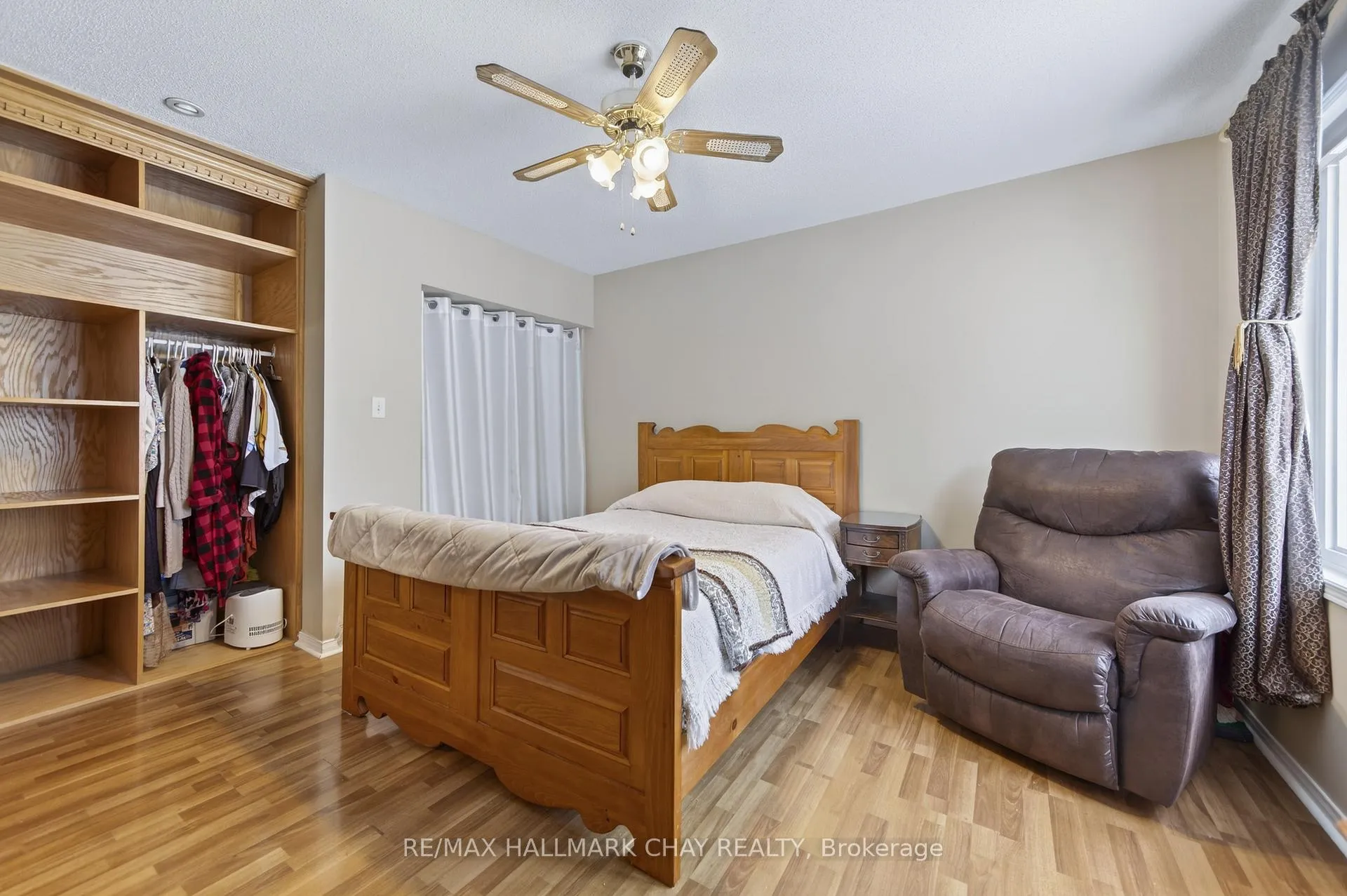 Photo 24 of 12 Parkside Crescent, Essa, Angus — HOMEH