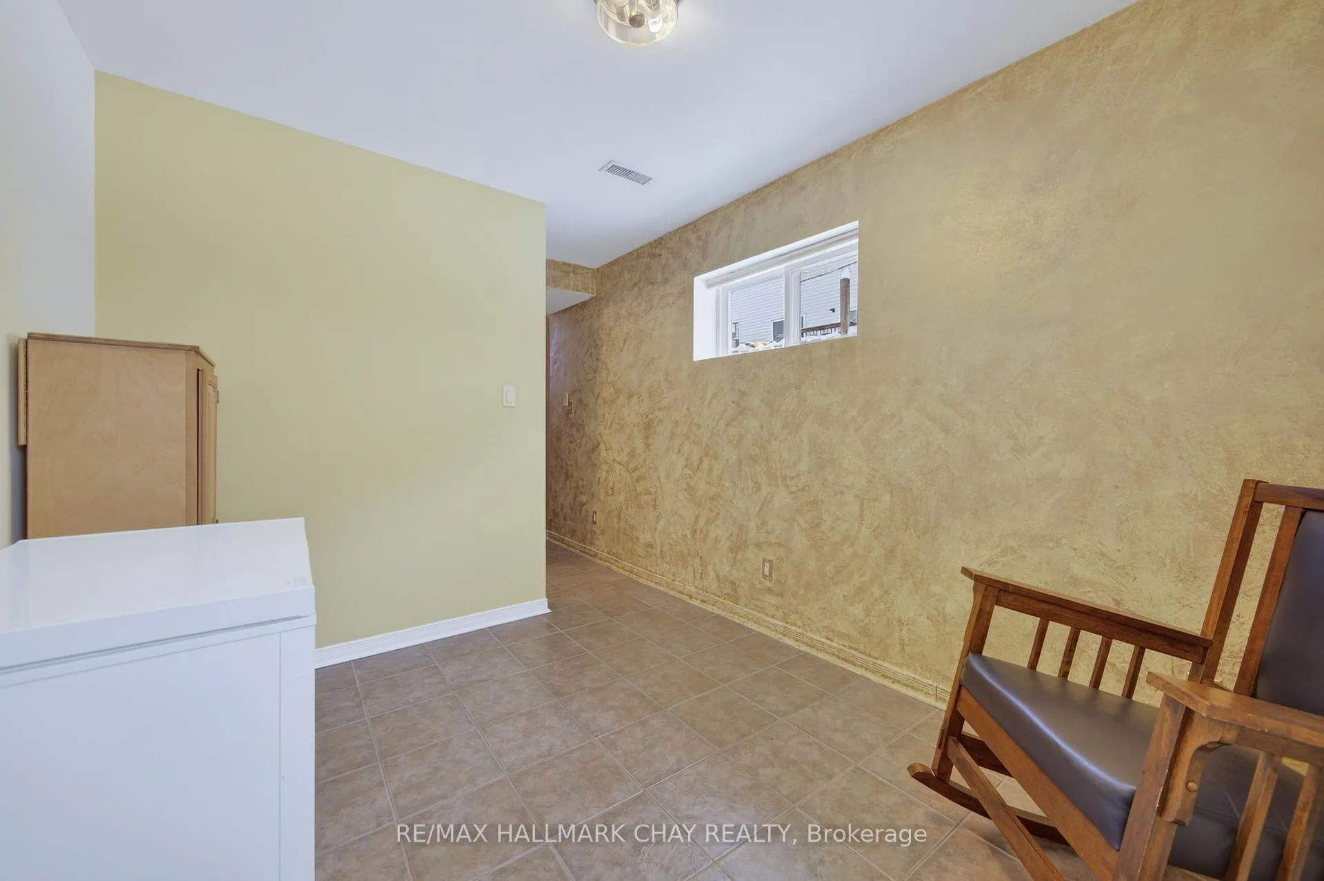 Photo 35 of 12 Parkside Crescent, Essa, Angus — HOMEH