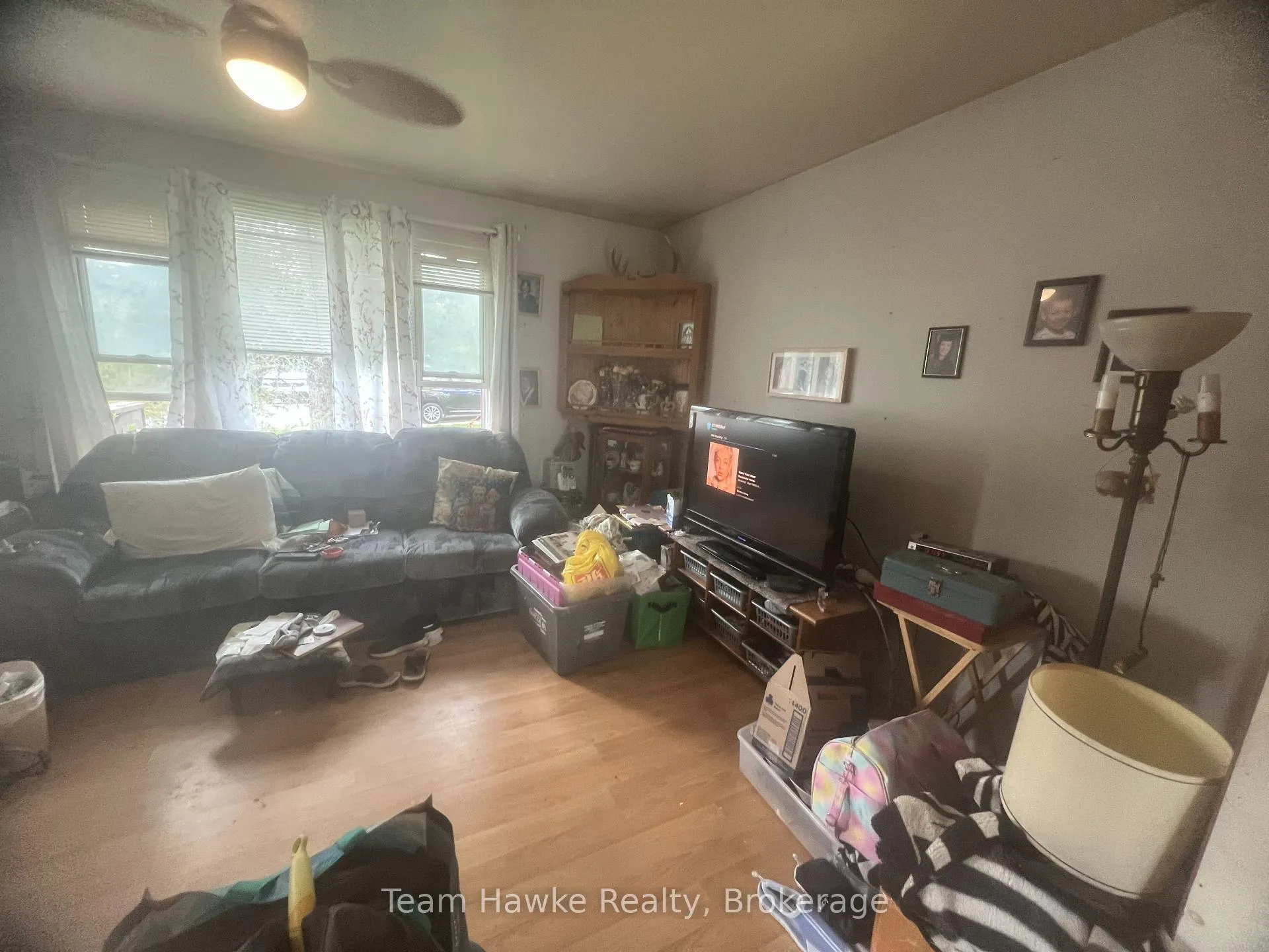 Photo 2 of 333 Ouida Street, Tay, Waubaushene — HOMEH