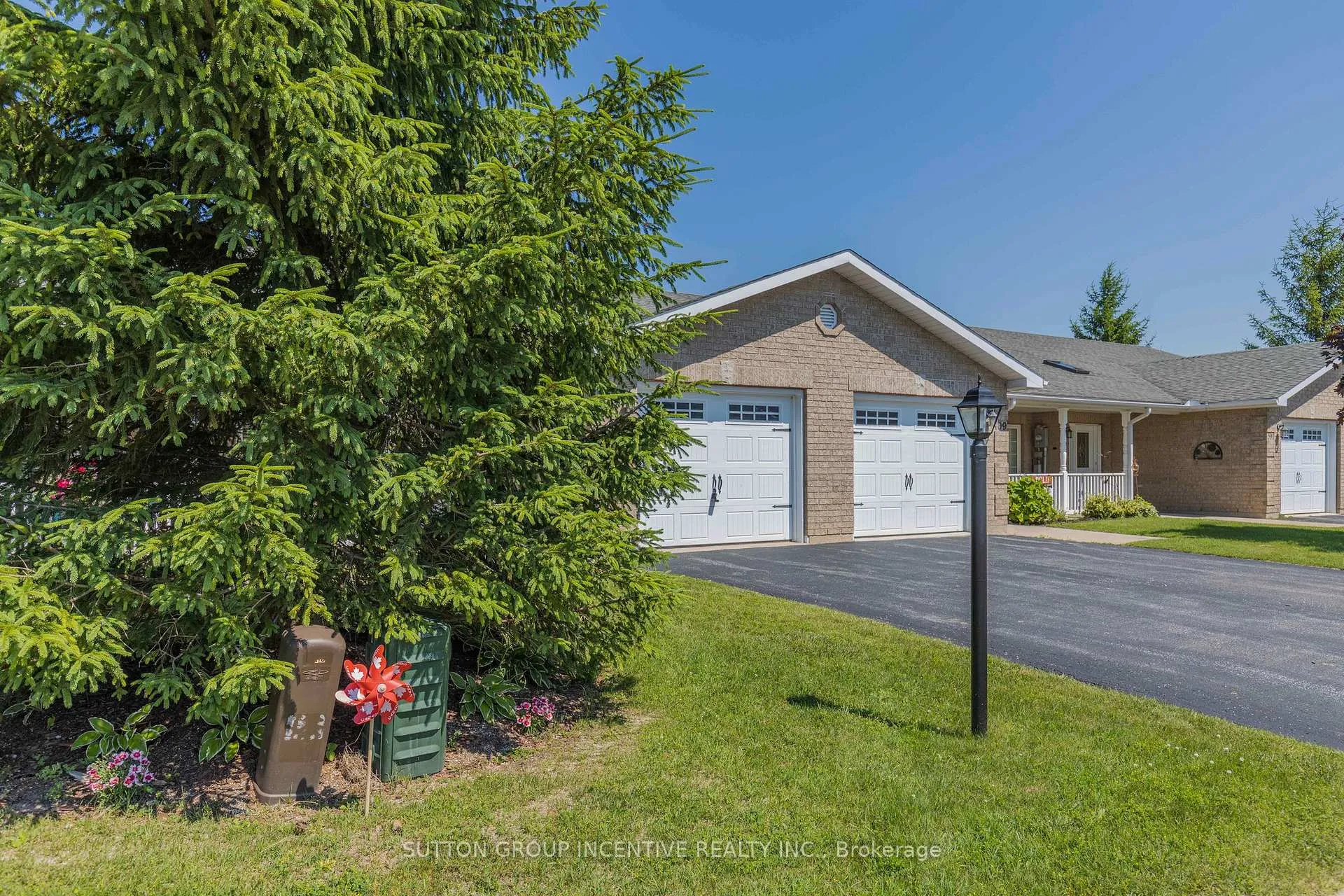 Photo 4 of 111 Meadow Lane, Wasaga Beach — HOMEH
