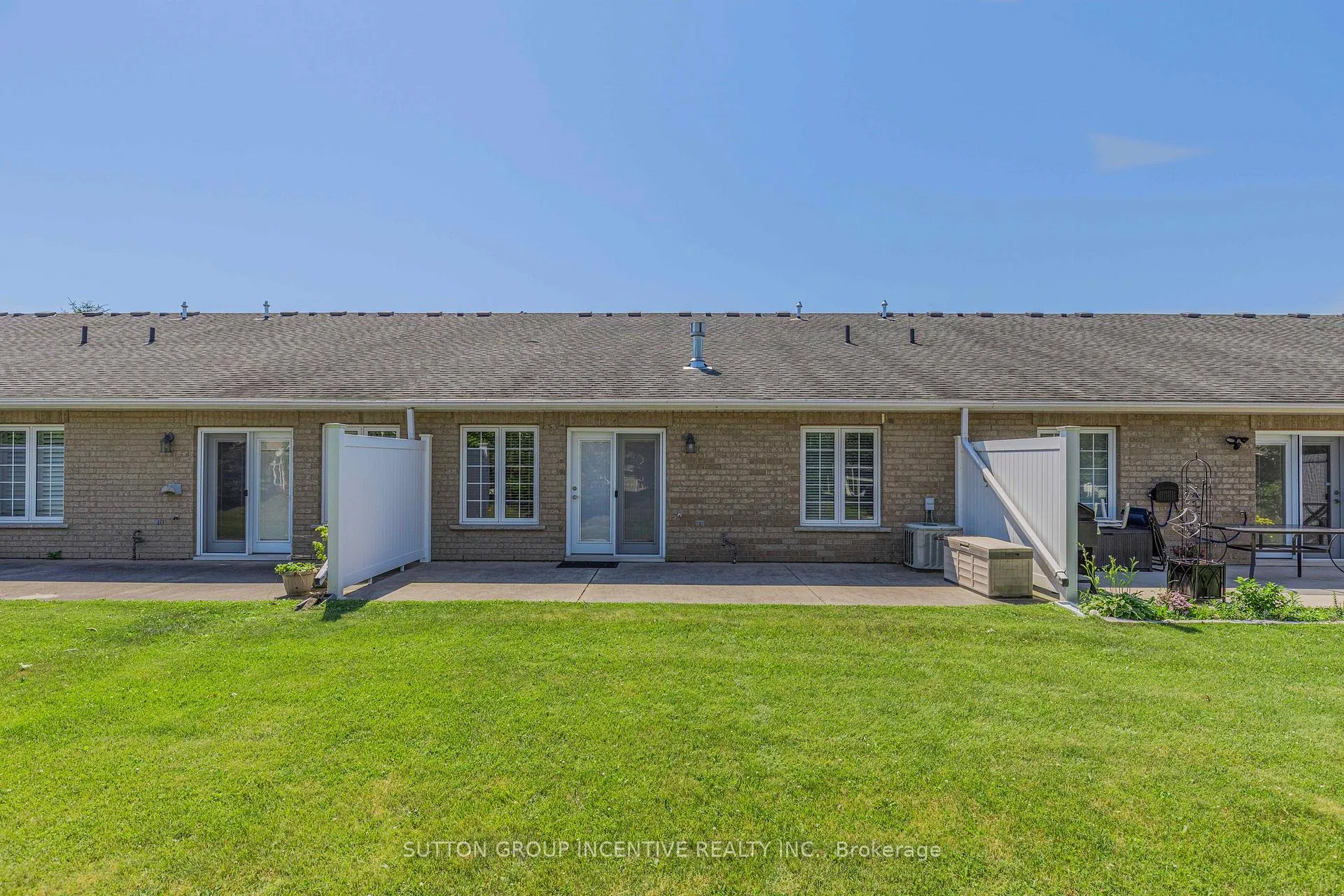 Photo 30 of 111 Meadow Lane, Wasaga Beach — HOMEH