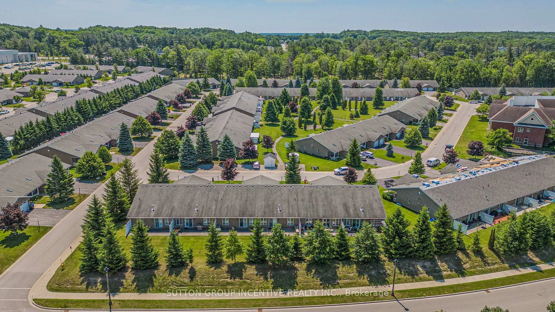 Photo 41 of 111 Meadow Lane, Wasaga Beach — HOMEH