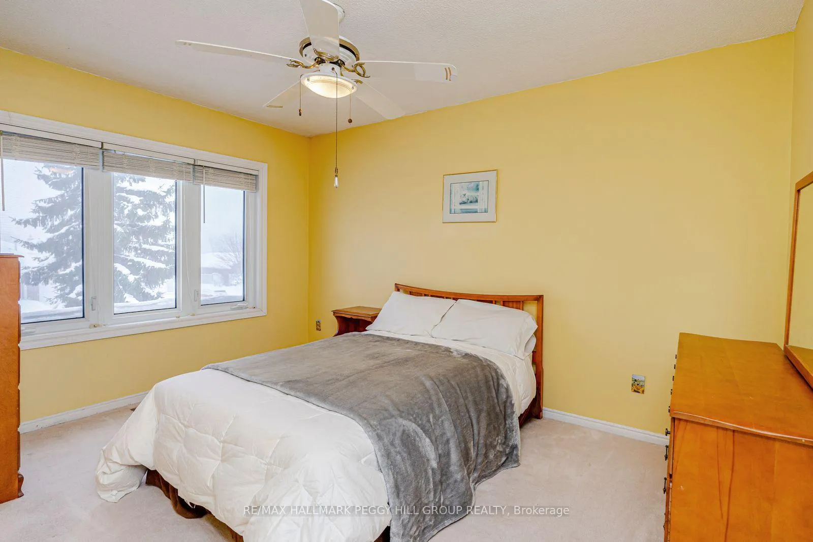 Photo 10 of 39 Grasett Crescent, Barrie, West Bayfield — HOMEH