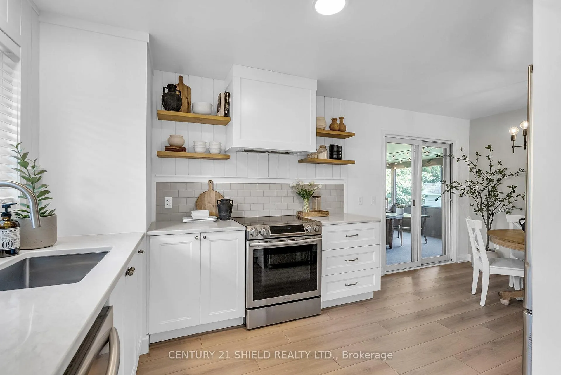 Photo 14 of 208 Anthony Street, Cornwall — HOMEH