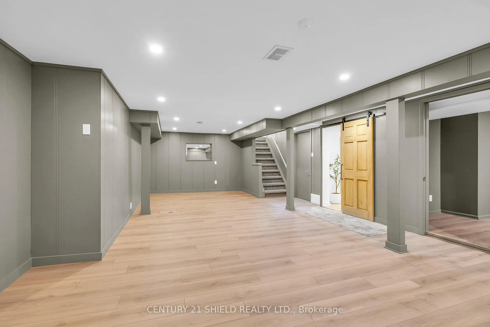 Photo 26 of 208 Anthony Street, Cornwall — HOMEH