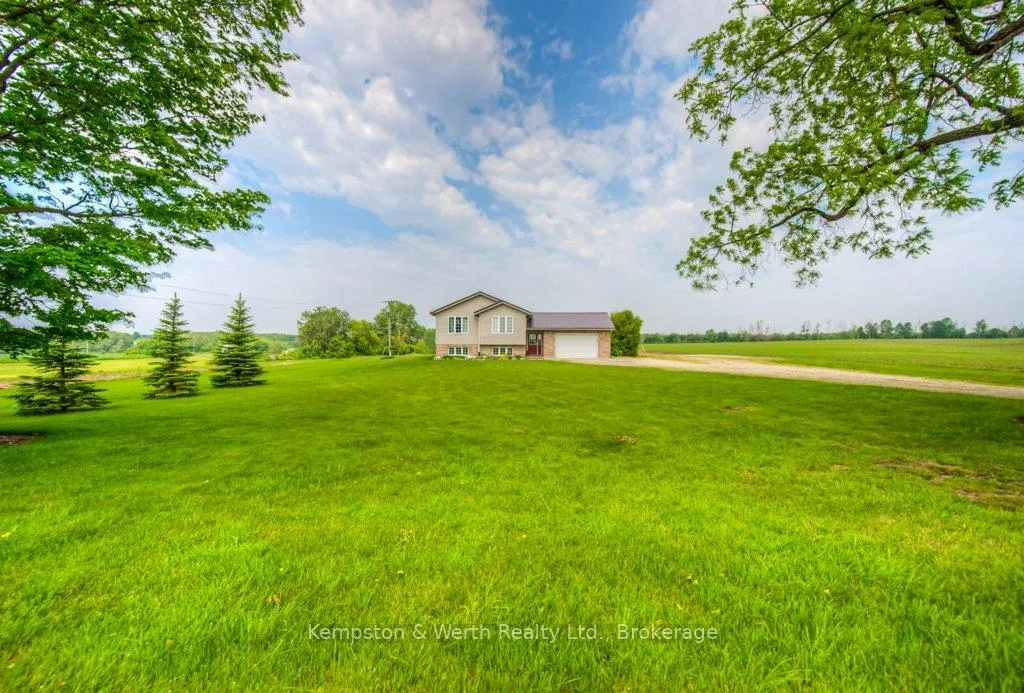 Photo 2 of 8430 175 Road, North Perth, Wallace — HOMEH