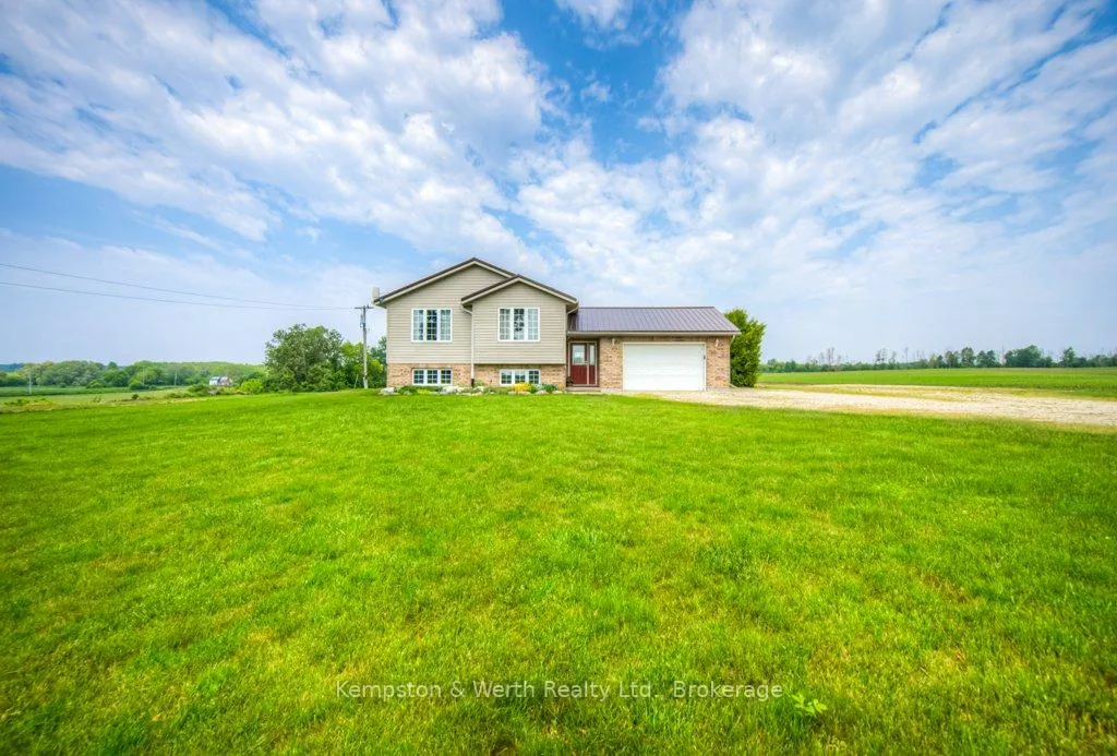Photo 7 of 8430 175 Road, North Perth, Wallace — HOMEH