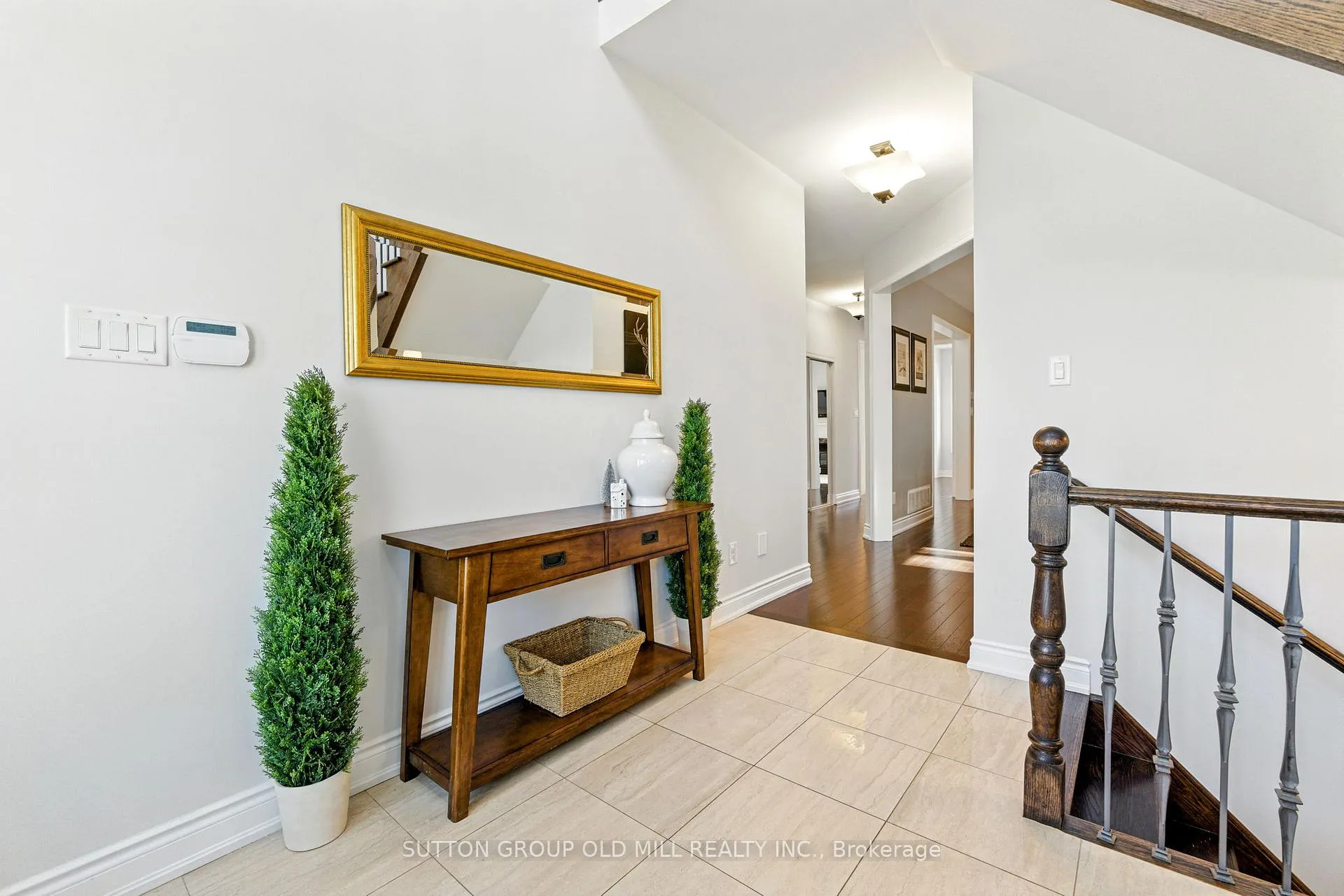 Photo 5 of 312 Chatfield Drive, Vaughan, Vellore Village — HOMEH