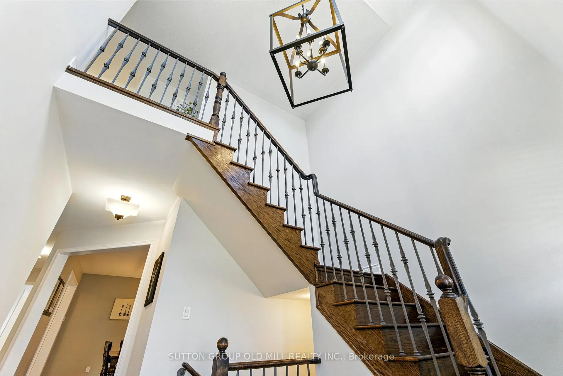 Photo 6 of 312 Chatfield Drive, Vaughan, Vellore Village — HOMEH