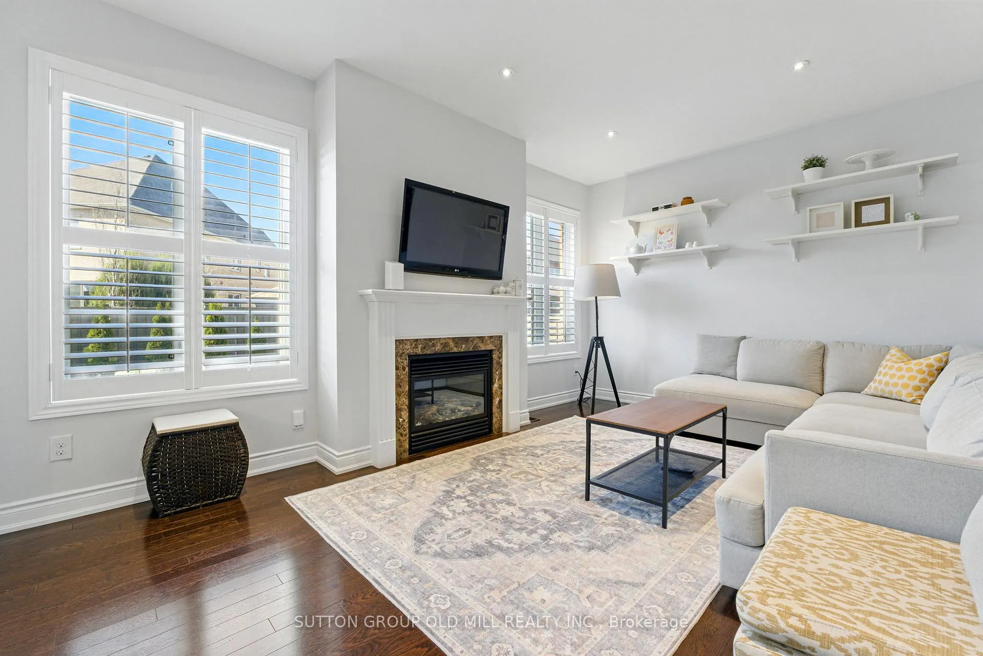 Photo 10 of 312 Chatfield Drive, Vaughan, Vellore Village — HOMEH
