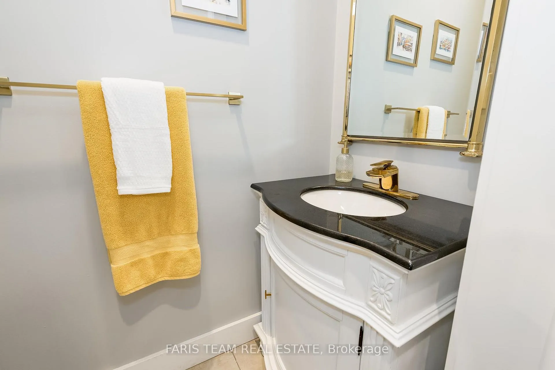 Photo 19 of 94 42nd Street S, Wasaga Beach — HOMEH