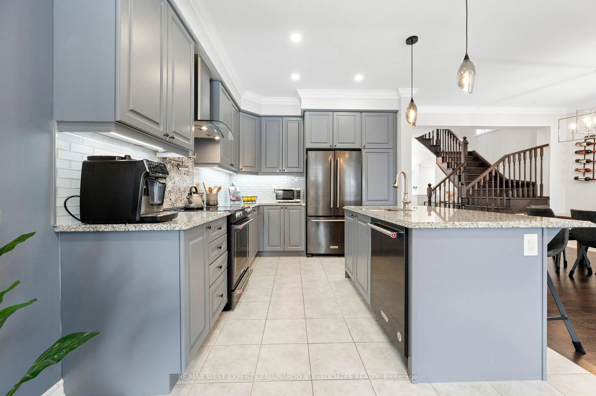 Photo 10 of 10 Barn Owl Way, Vaughan, Kleinburg — HOMEH